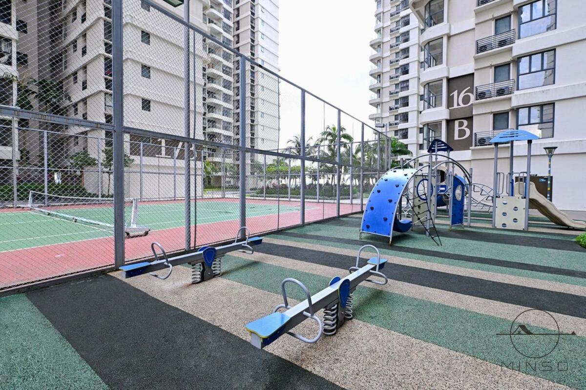 Kingsbay B #5Pax #Vintagewood #Highfloor Apartment Johor Bahru Exterior foto